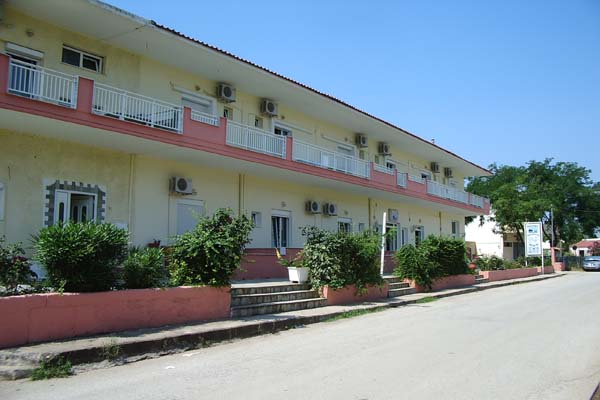 Hotel Possidona Beach