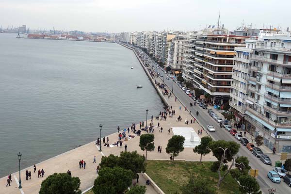 Thessaloniki Promenade Leoforos Nikis