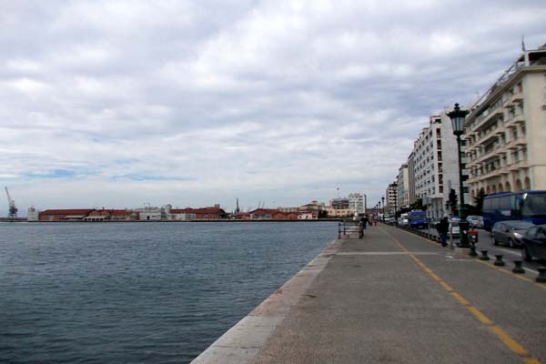 Thessaloniki Promenade Leoforos Nikis