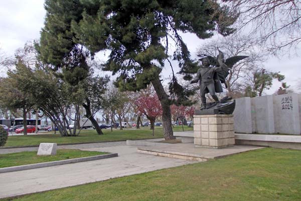 Thessaloniki Monument of Emmanuel Pappas