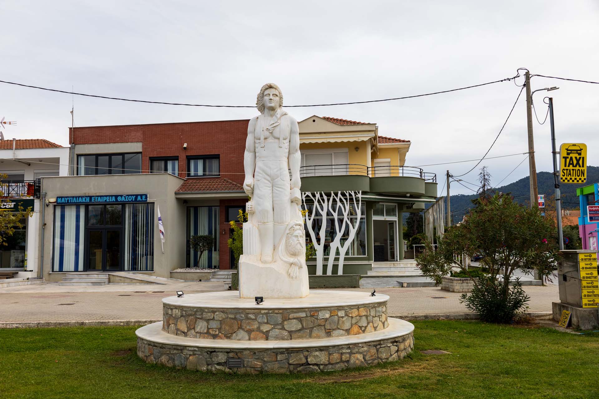 Limenas-Thasou Statue Arbeiter